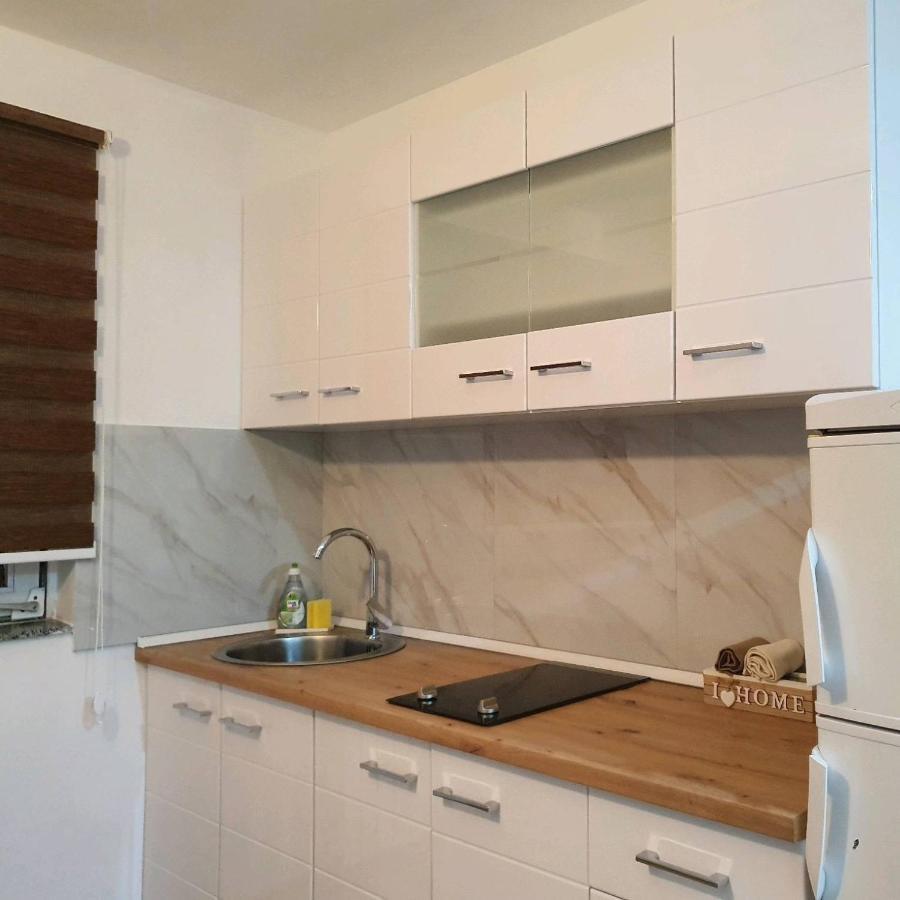 Apartments Arna วิโซโค ภายนอก รูปภาพ